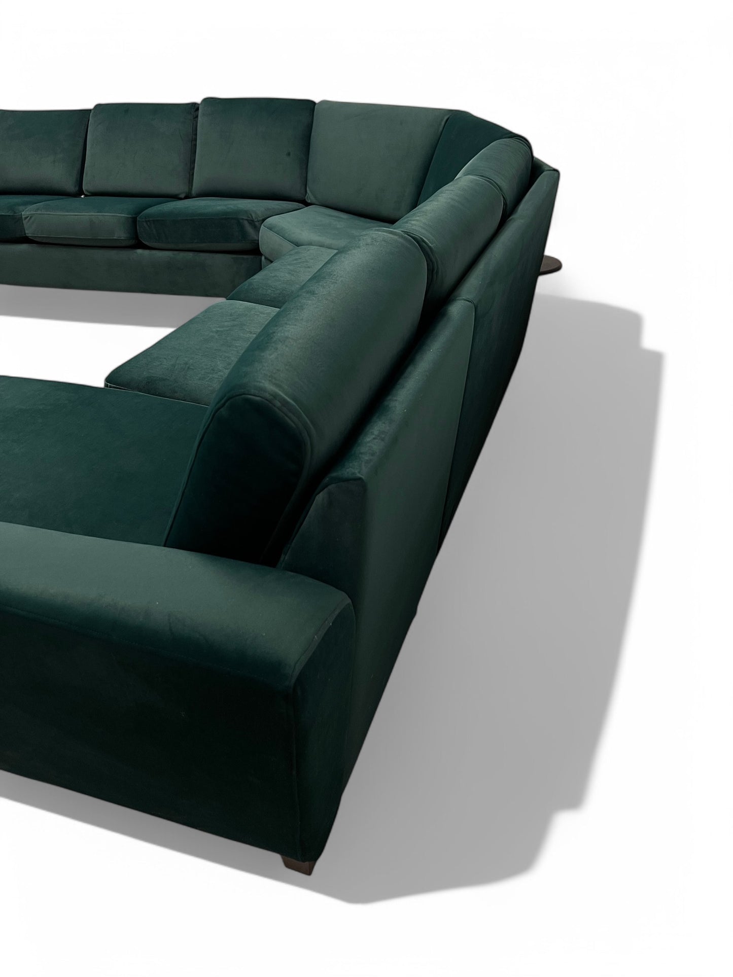 Nyomtrukket nydelig Formfin U design hjørnesofa i fløyel