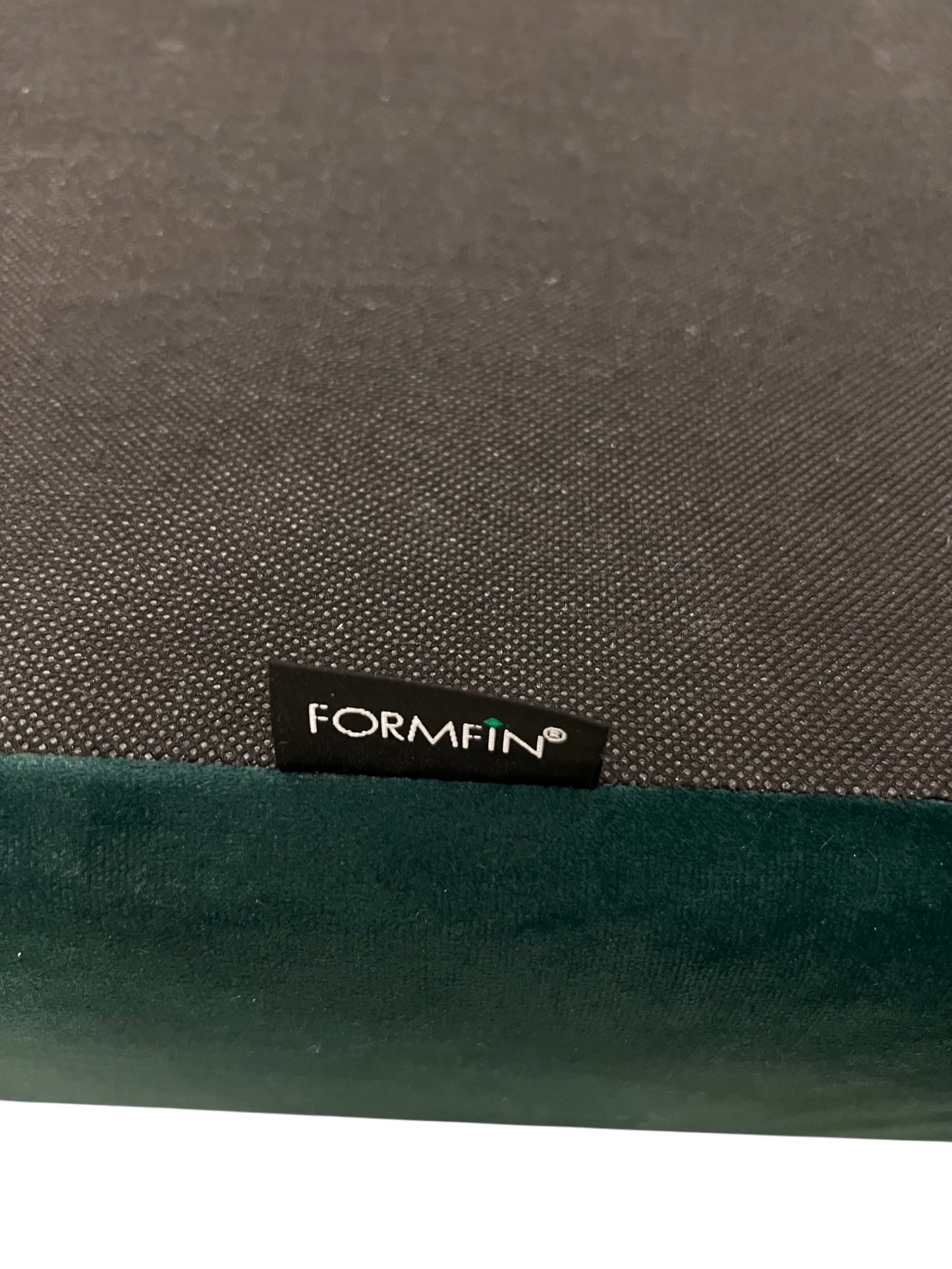 Nyomtrukket nydelig Formfin U design hjørnesofa i fløyel