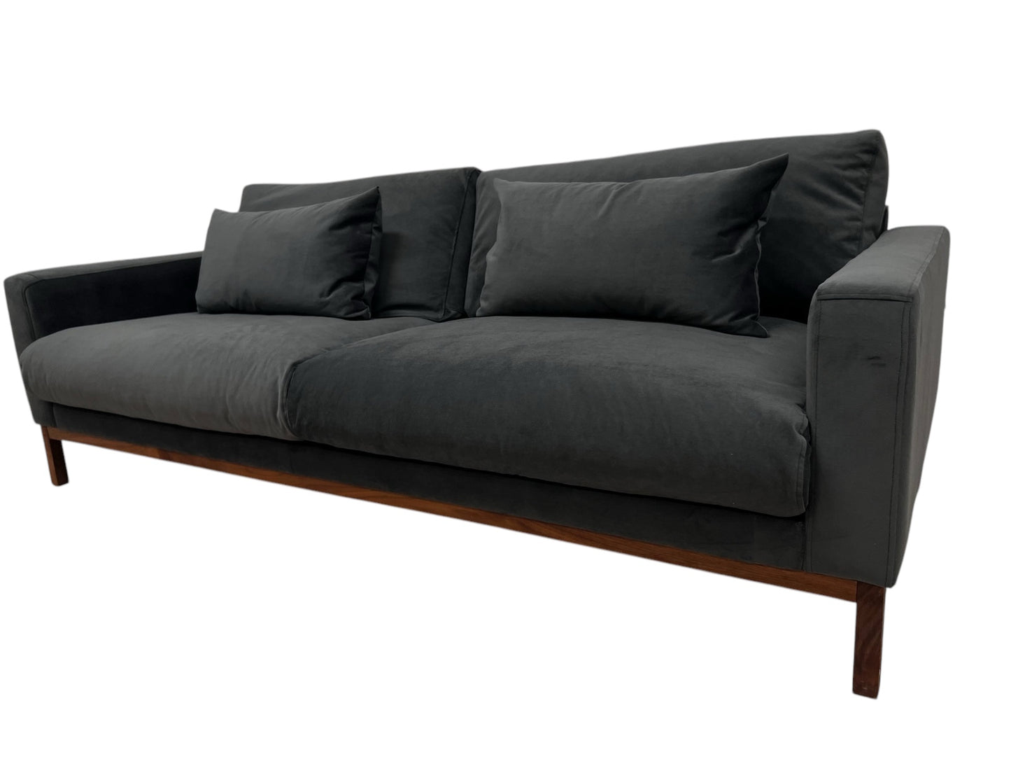 Nyomtrukket og lekkert Bolia North 3 seter sofa m pall i fløyel