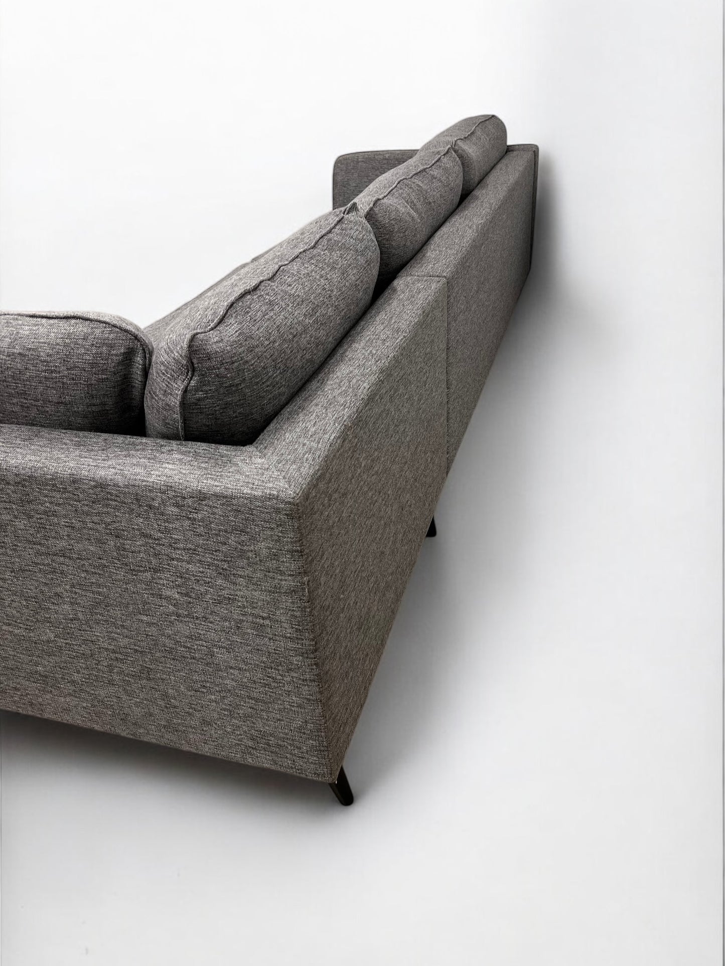 Nyrenset Skeidar design hjørnesofa
Til salgs