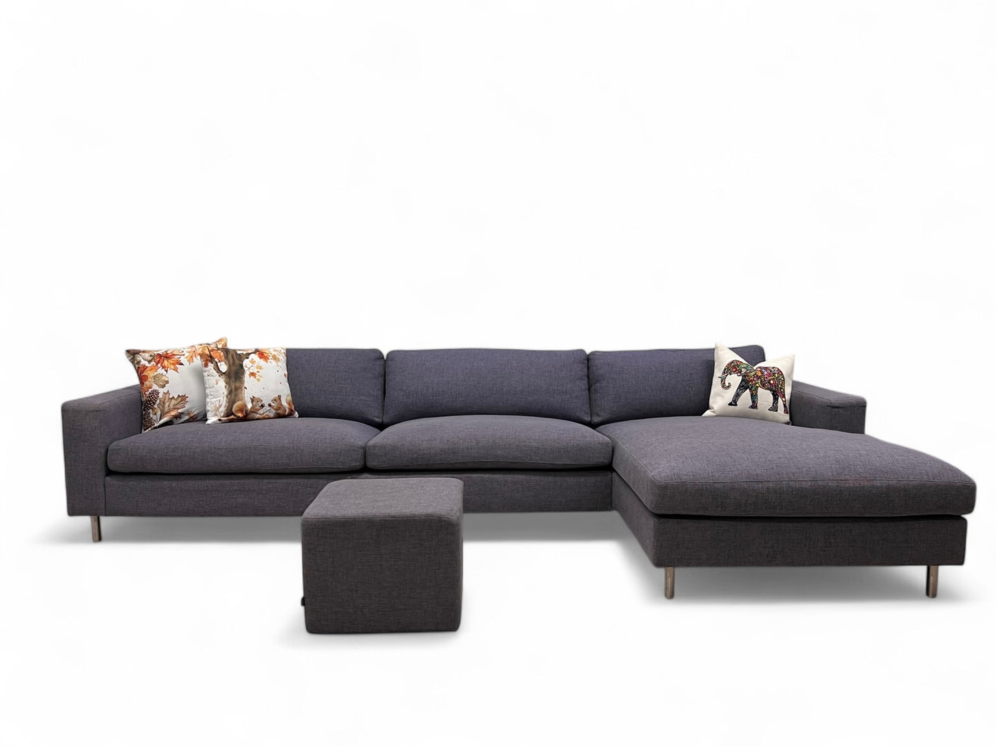 Nyrenset Bolia Skandinavia design hjørnesofa m pall