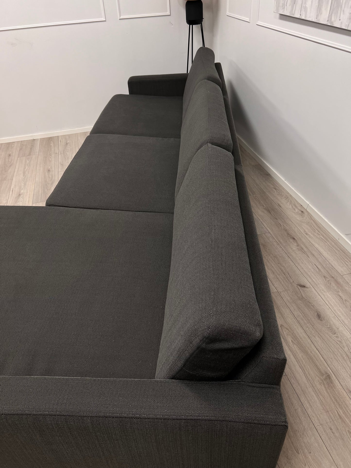 Nyrenset Sixbondstreet Crosby design hjørnesofa med sjeselong