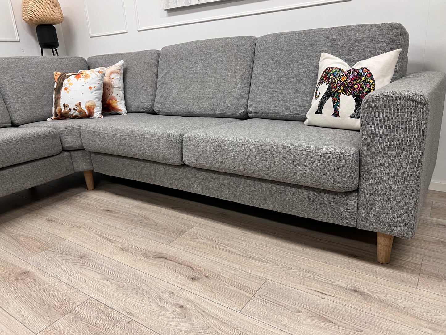 Nyrenset Fagerheim Hedda design hjørnesofa med sjeselong