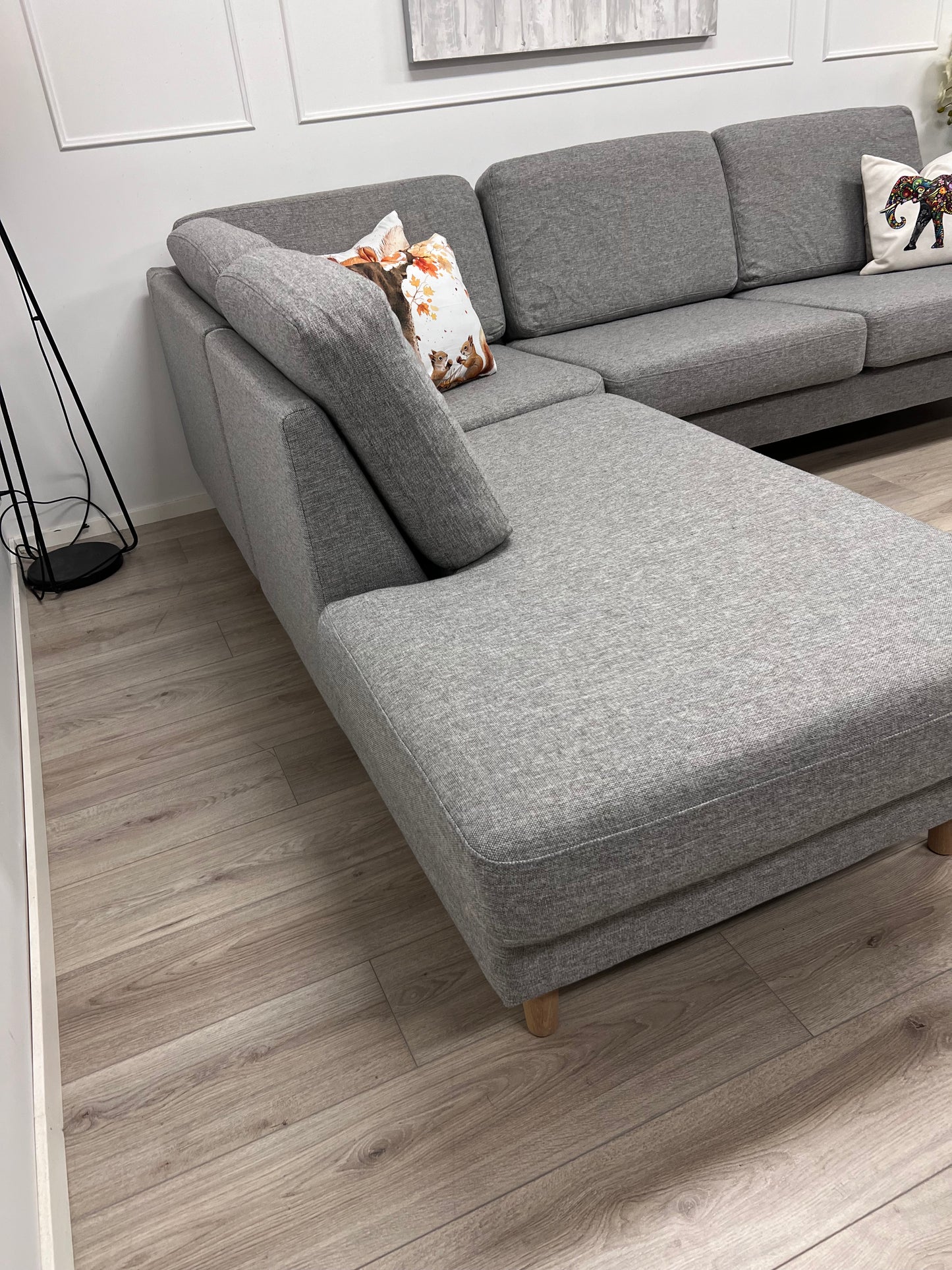 Nyrenset Fagerheim Hedda design hjørnesofa med sjeselong