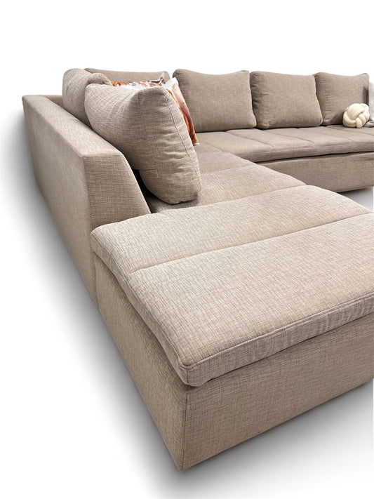 Nyrenset strøken Boconcept Mezzo design hjørnesofa i beige