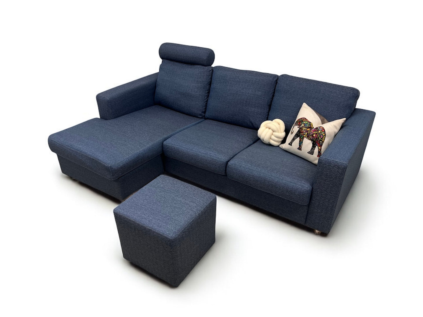 Nyrenset og liten Skeidar design hjørnesofa m pall