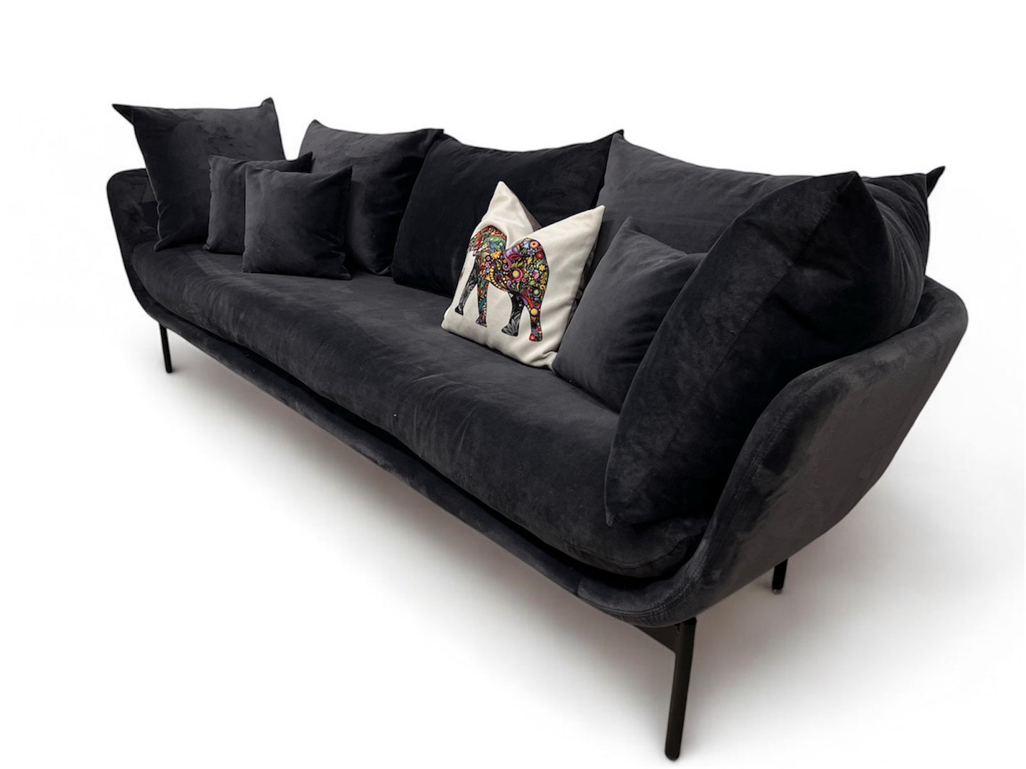 Nydelig Gaia stor 4 seter design sofa fra Bolia i velur