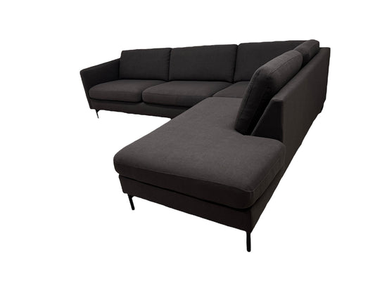 Nyomtrukket og lekkert  Nordic design hjørnesofa