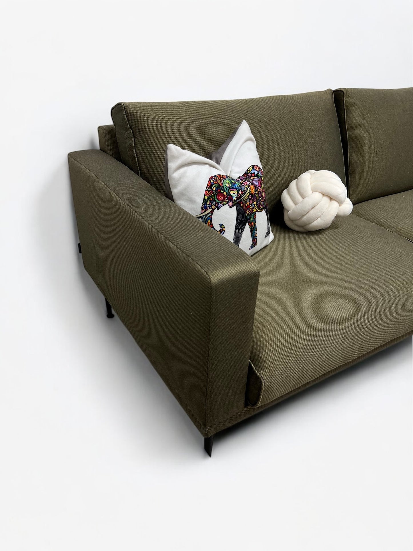 Hjellegjerde Marie 3 seter design sofa m pall